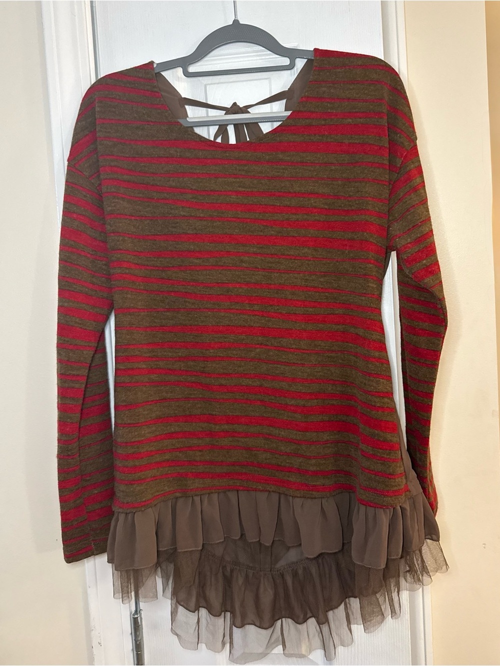 A’Reve Anthropologie Striped Chiffon Drape Back Ruffle Tunic Top Size Medium